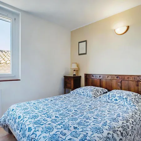 L'amourie, Rdc, 4 Personnes *