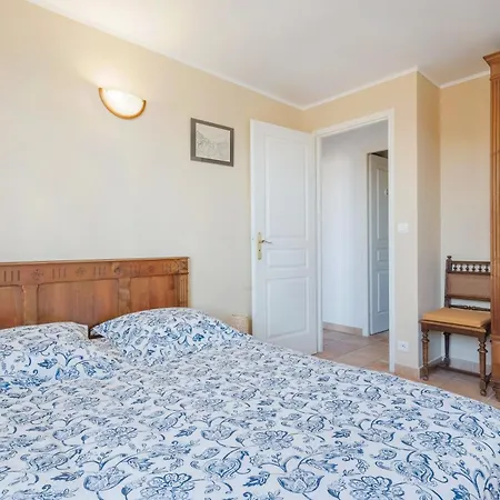 L'amourie, Rdc, 4 Personnes Apartment *